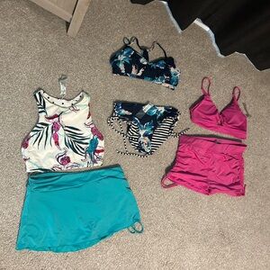 Lot of Carve Design Swimsuits - Size Small